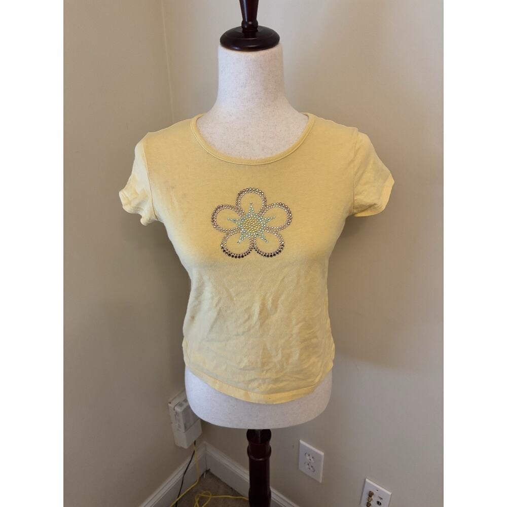 Vintage 90’s Baby Tee Butter Yellow Beaded Flower Shirt Size 10/12
